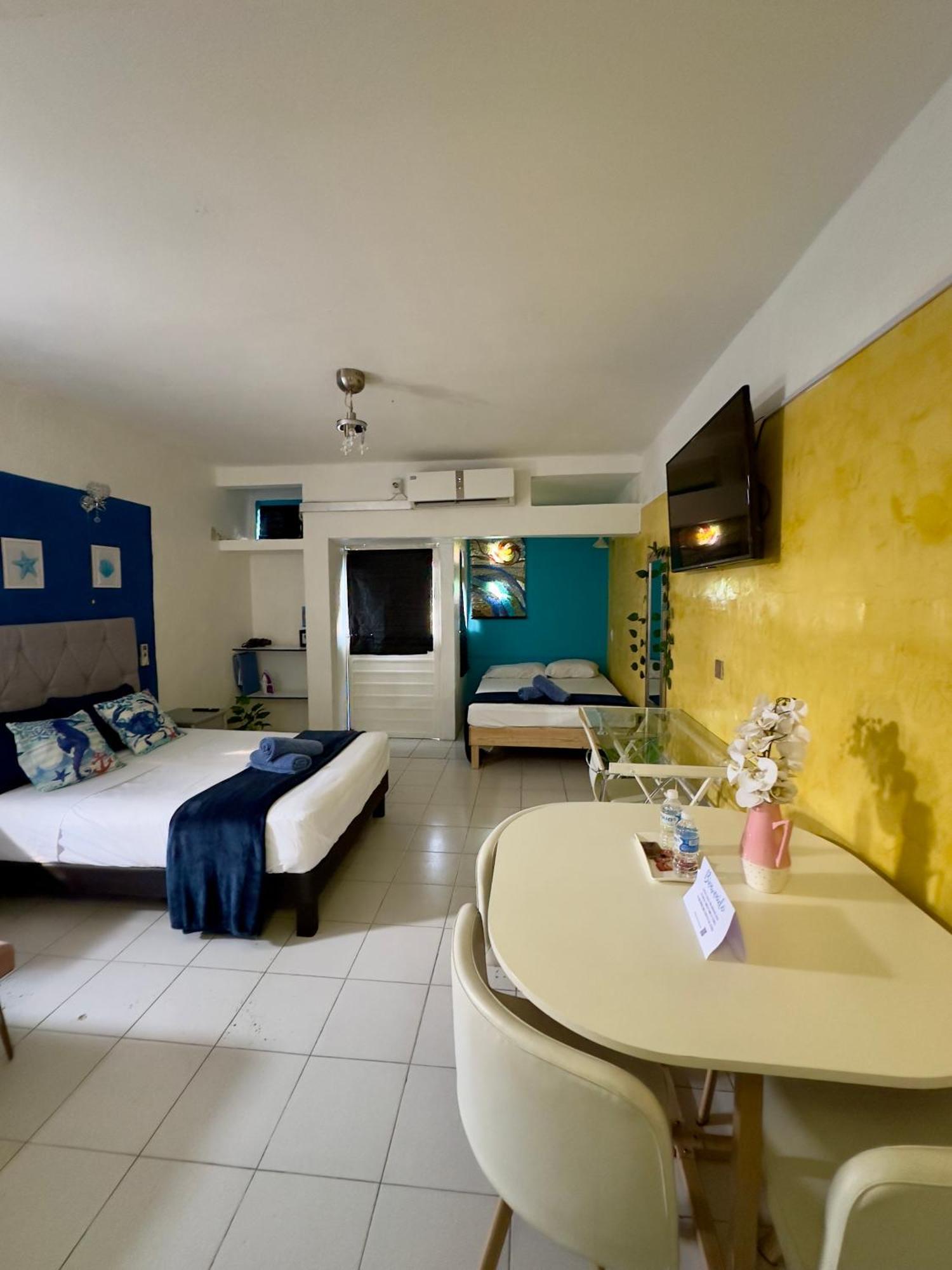 Suites Brisa Marina - Atras De Playa Regatas Y El Malecon, 6 Calles Del Acuario Veracruz Ngoại thất bức ảnh