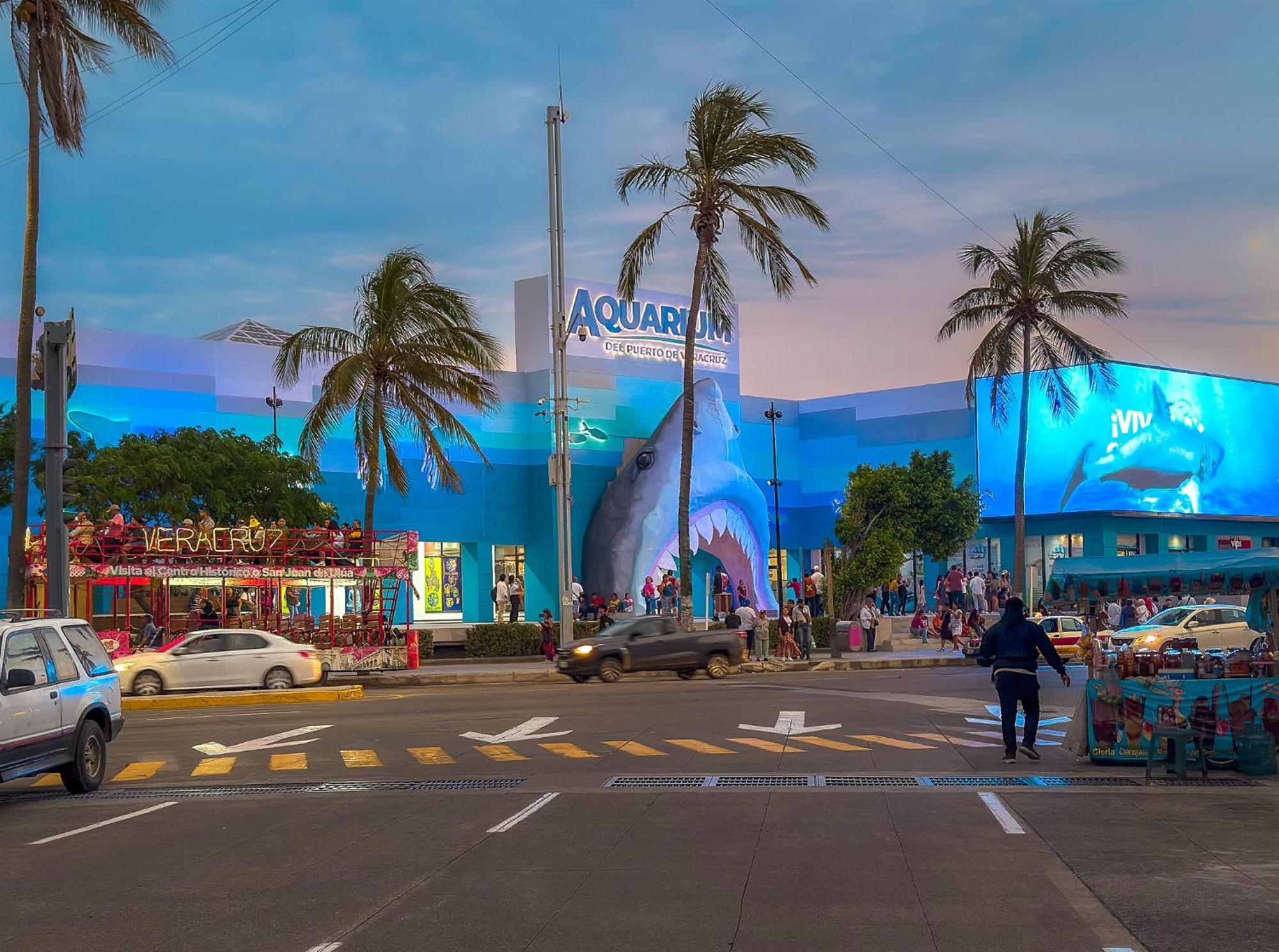 Suites Brisa Marina - Atras De Playa Regatas Y El Malecon, 6 Calles Del Acuario Veracruz Ngoại thất bức ảnh